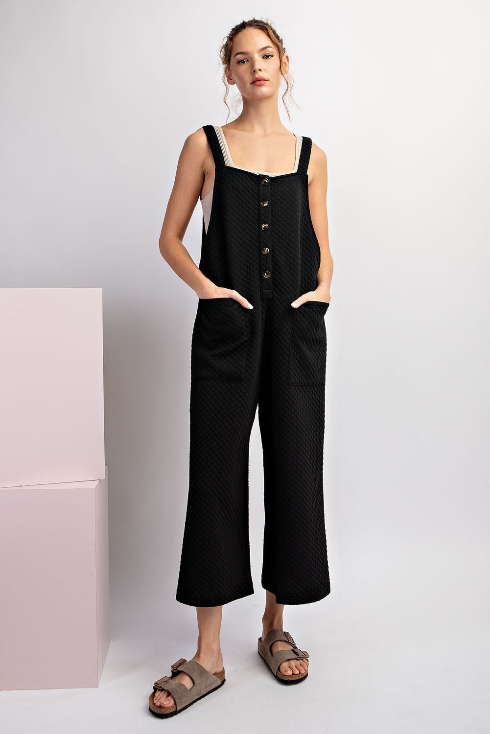 Textured Sleeveless Jumpsuit