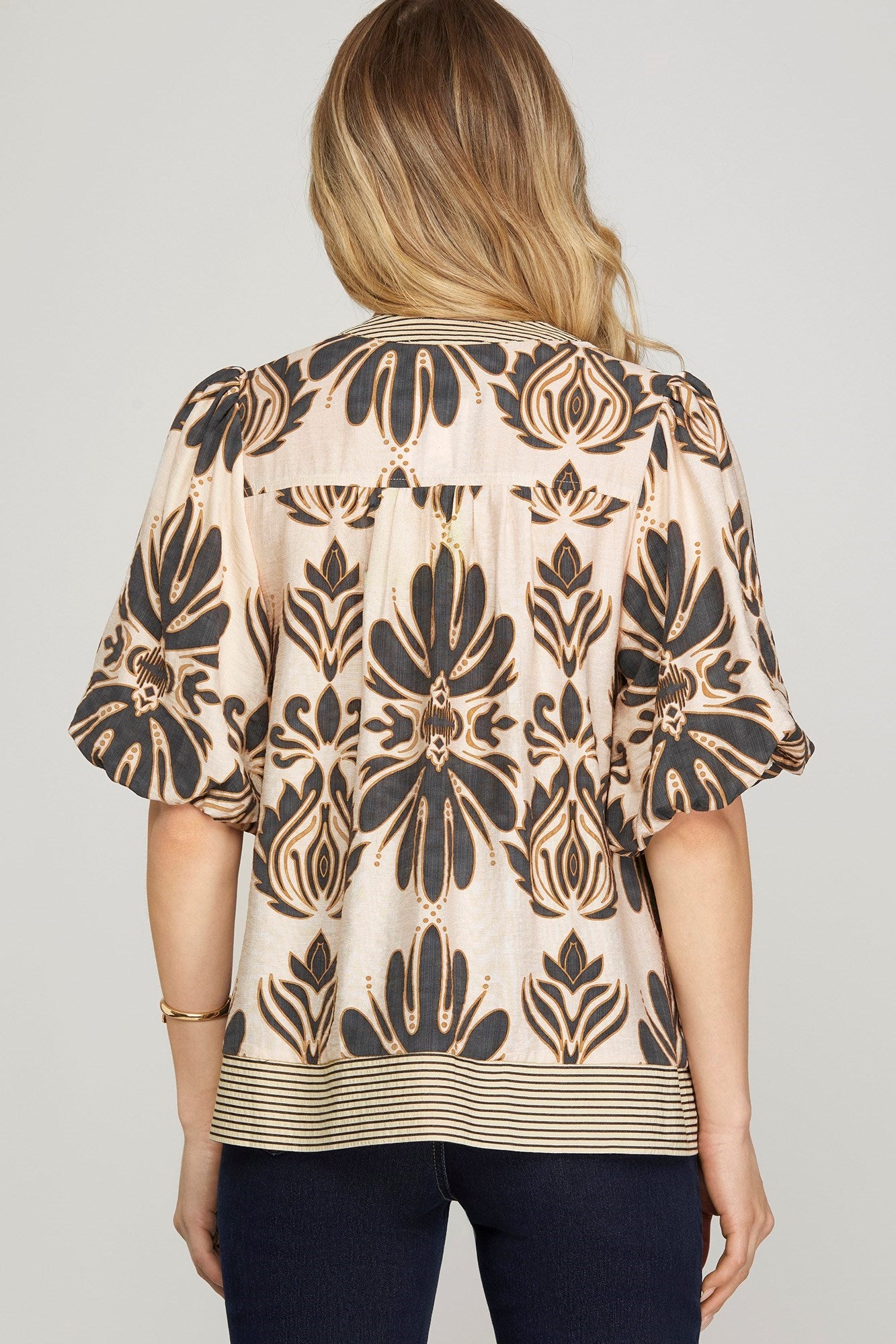 Pop Petal Bubble Sleeve Top
