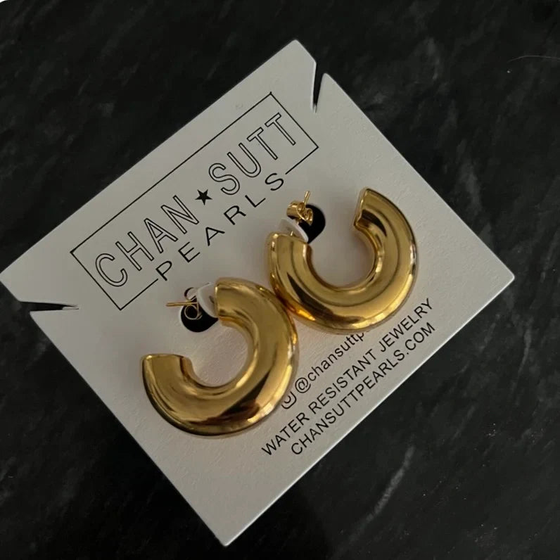 Chunky Smooth Hoop Earrings | Gold