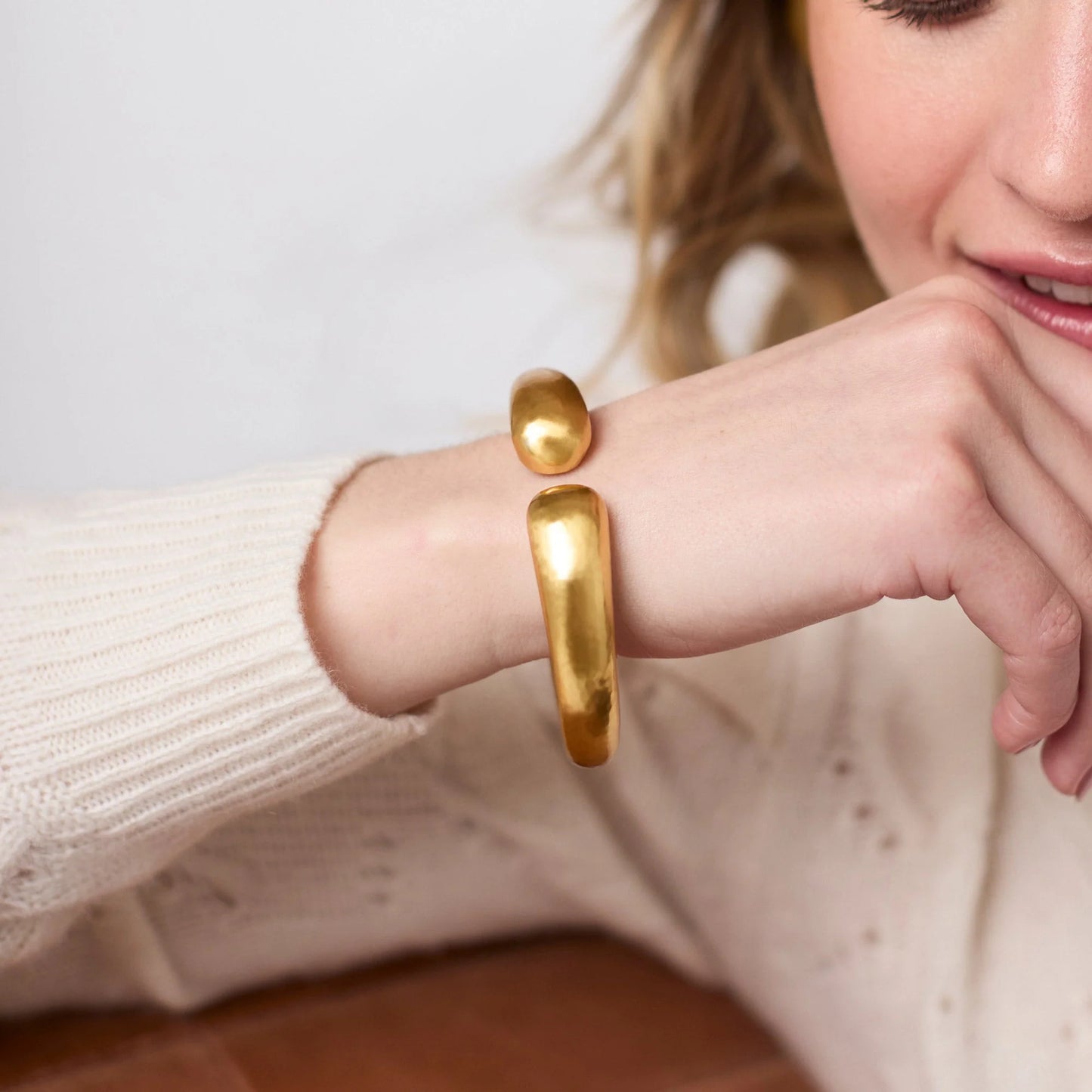 Solara Demi Cuff | Gold | Julie Vos