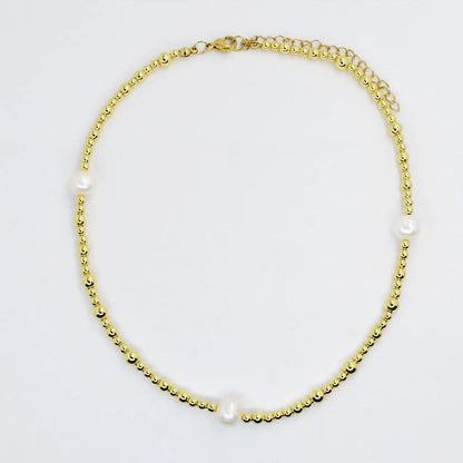 Beaded Necklace with 3 Pearls | Gold