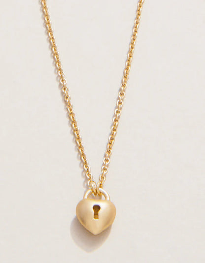 Sea La Vie Best Friends Heart & Key Necklace Set