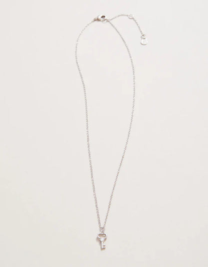 Sea La Vie Best Friends Heart & Key Necklace Set