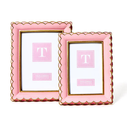 Scalloped Picture Frames