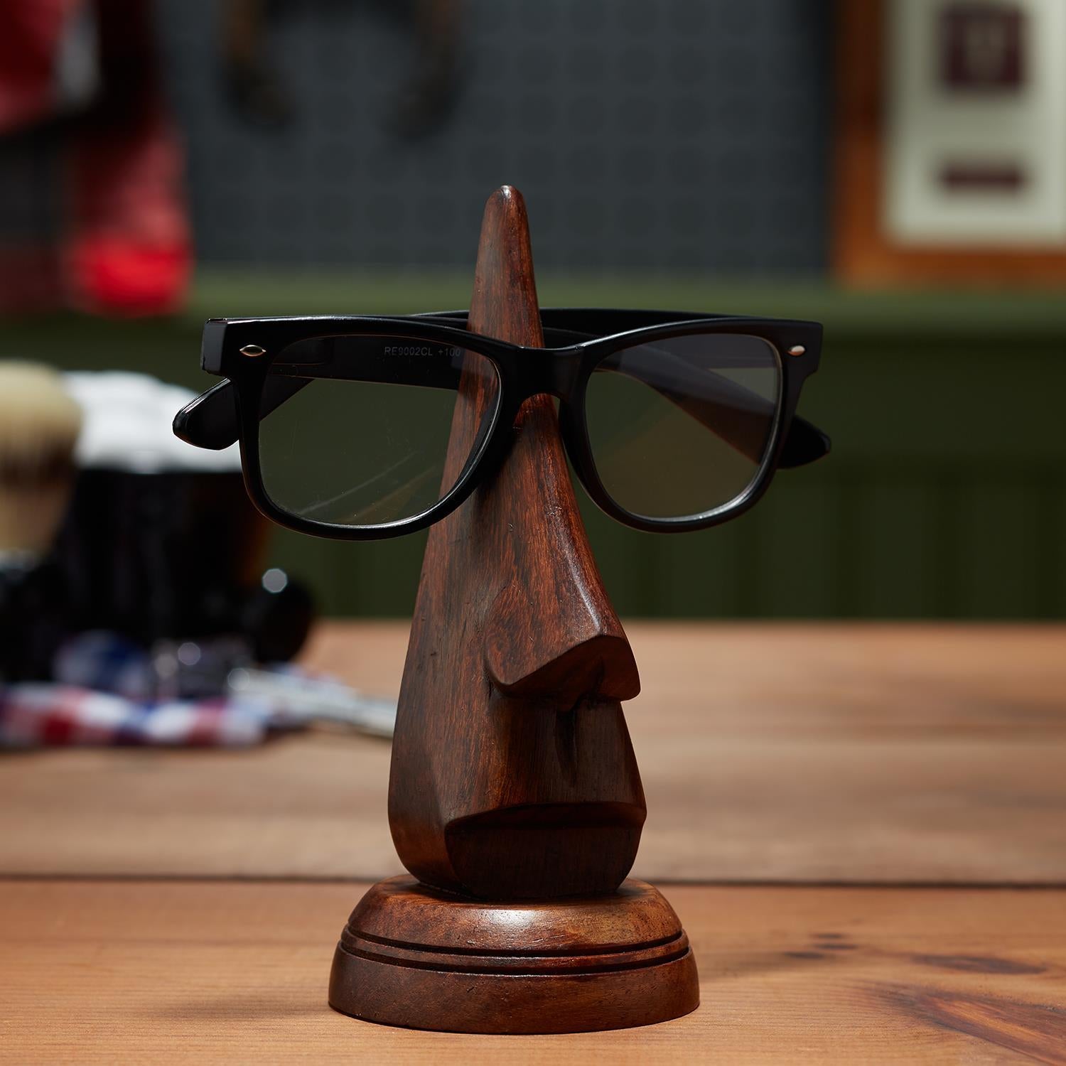 Nose Eyeglass Holder in Gift Box