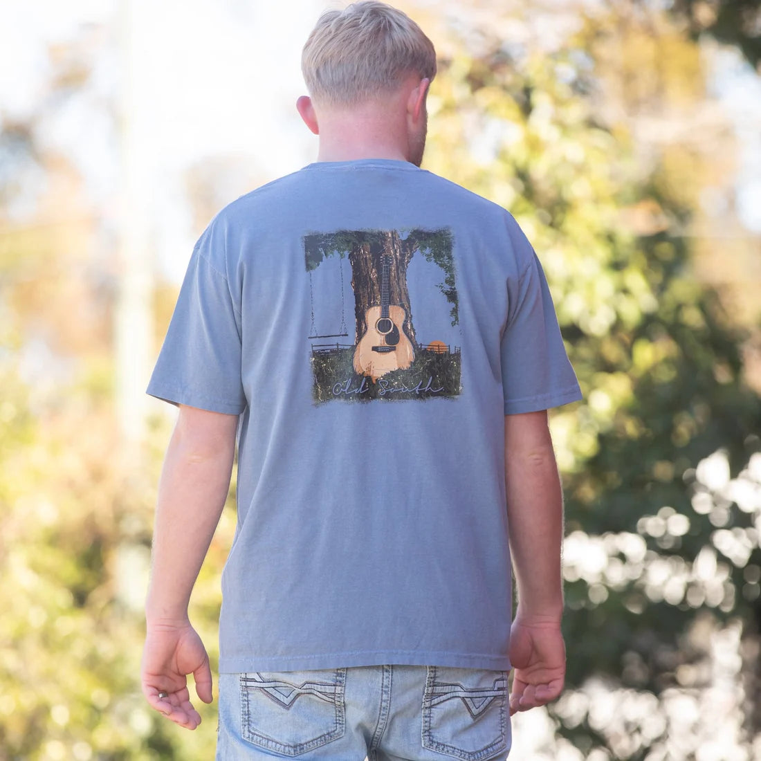 Old South Guitar Short Sleeve Tee