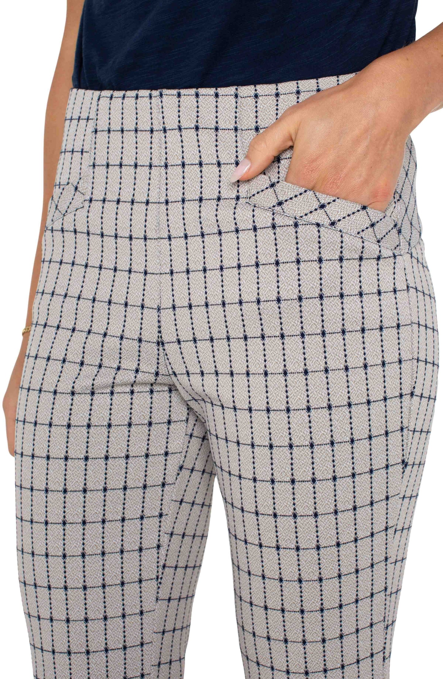 Stella Knit Crop Kick Flare With Welt Pockets | Liverpool