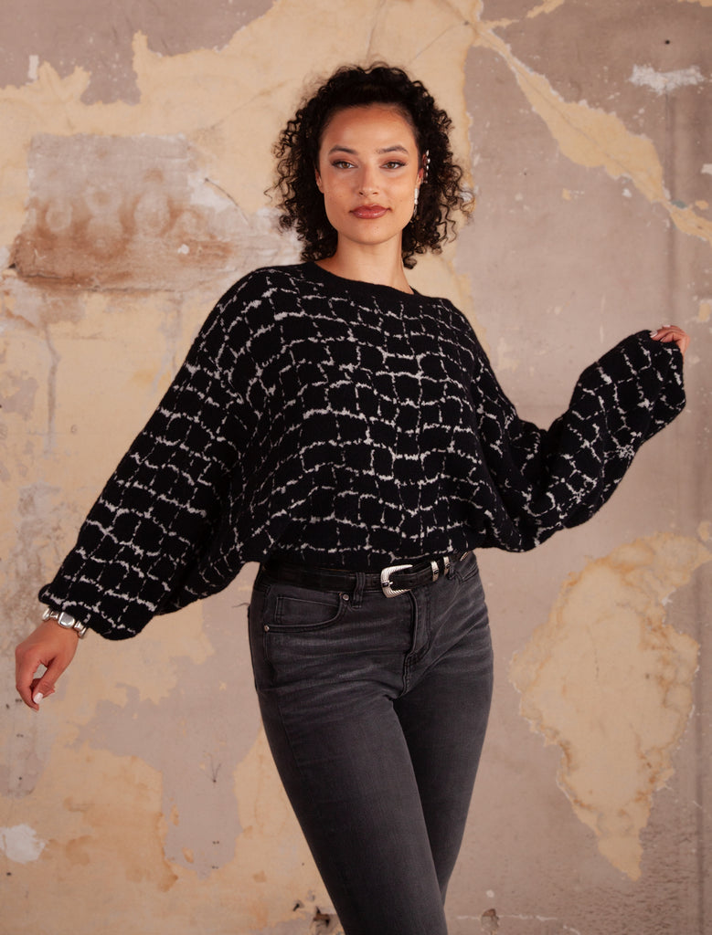 Tetra Sweater