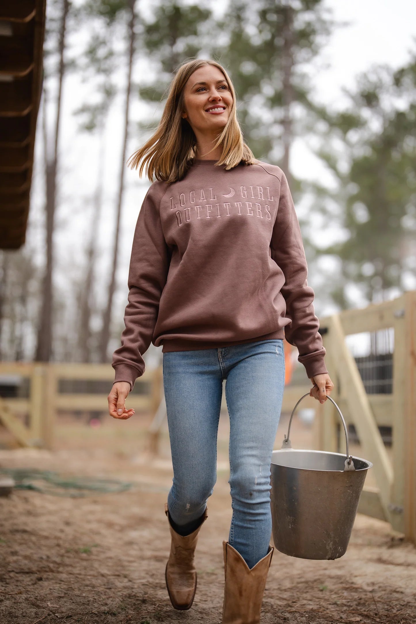 LG Moon Cotton Crewneck | Local Girl