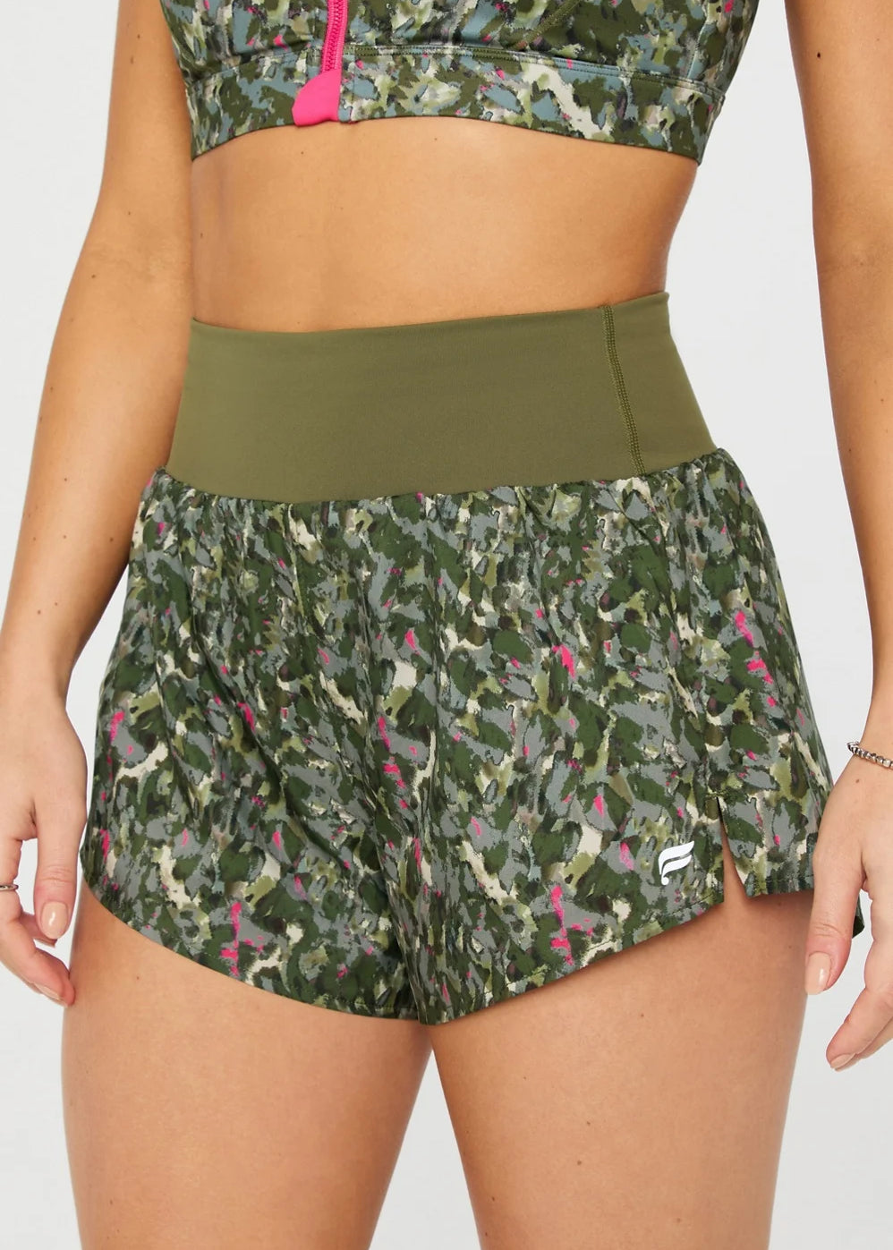 Sun Chaser 3" Short