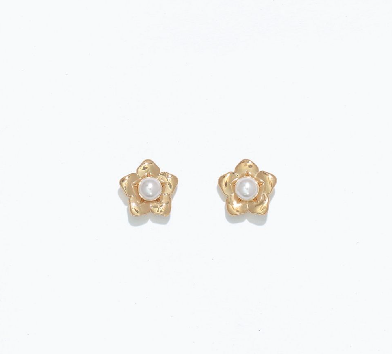 Gold Flowers with Pearls | Cuties Hypoallergenic Earrings