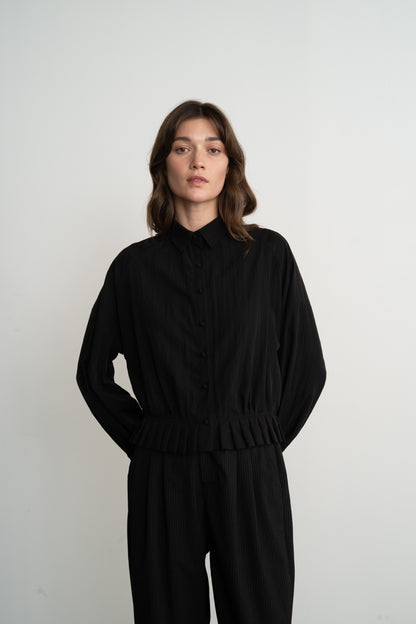 Pleated Hem Raglan Blouse