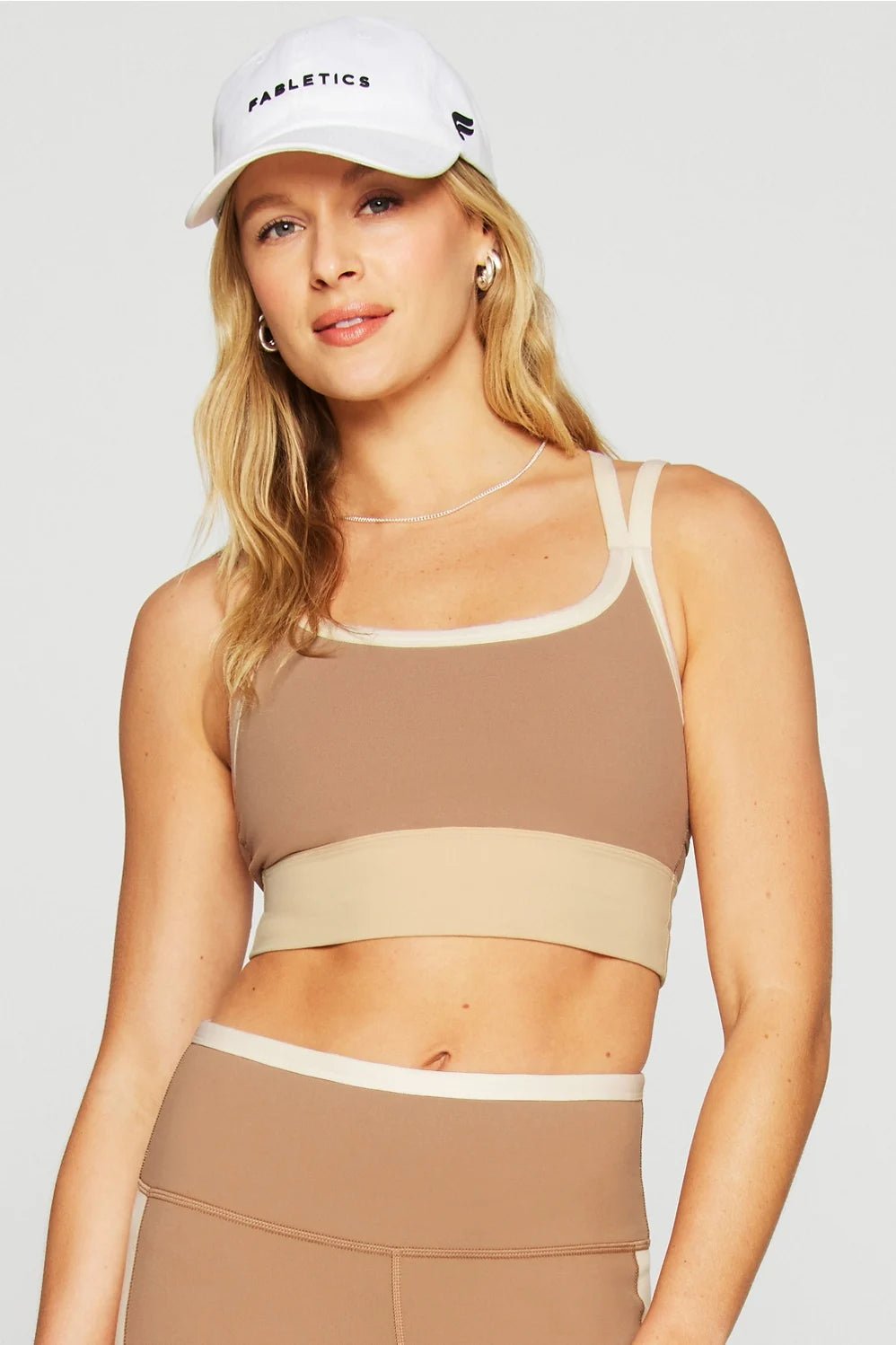 Principal Longline Medium Impact Sports Bra | Fabletics