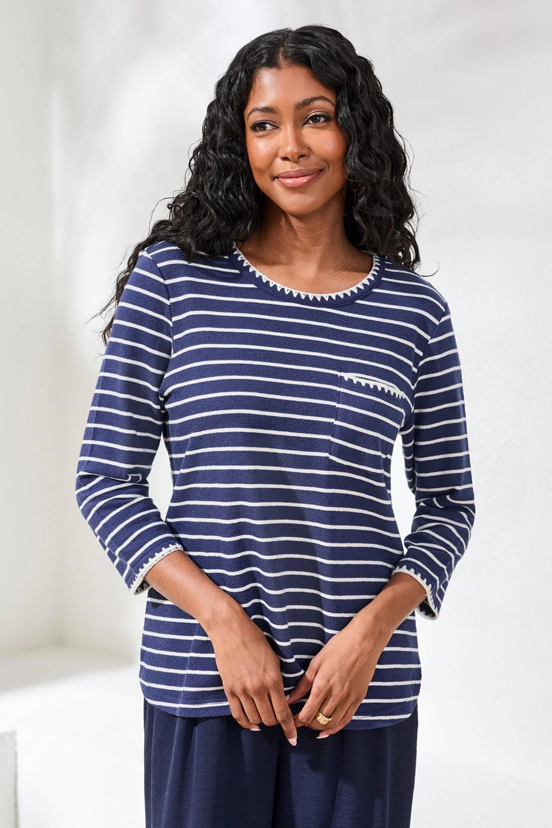 Textured Stripe Knit 3/4 Sleeve Crew Neck Top