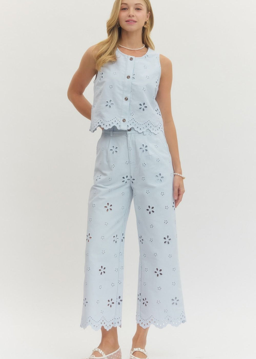 Serene Scalloped Set