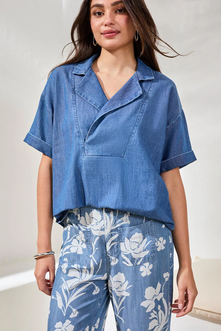 Flowy Popover Denim Short Sleeve Shirt