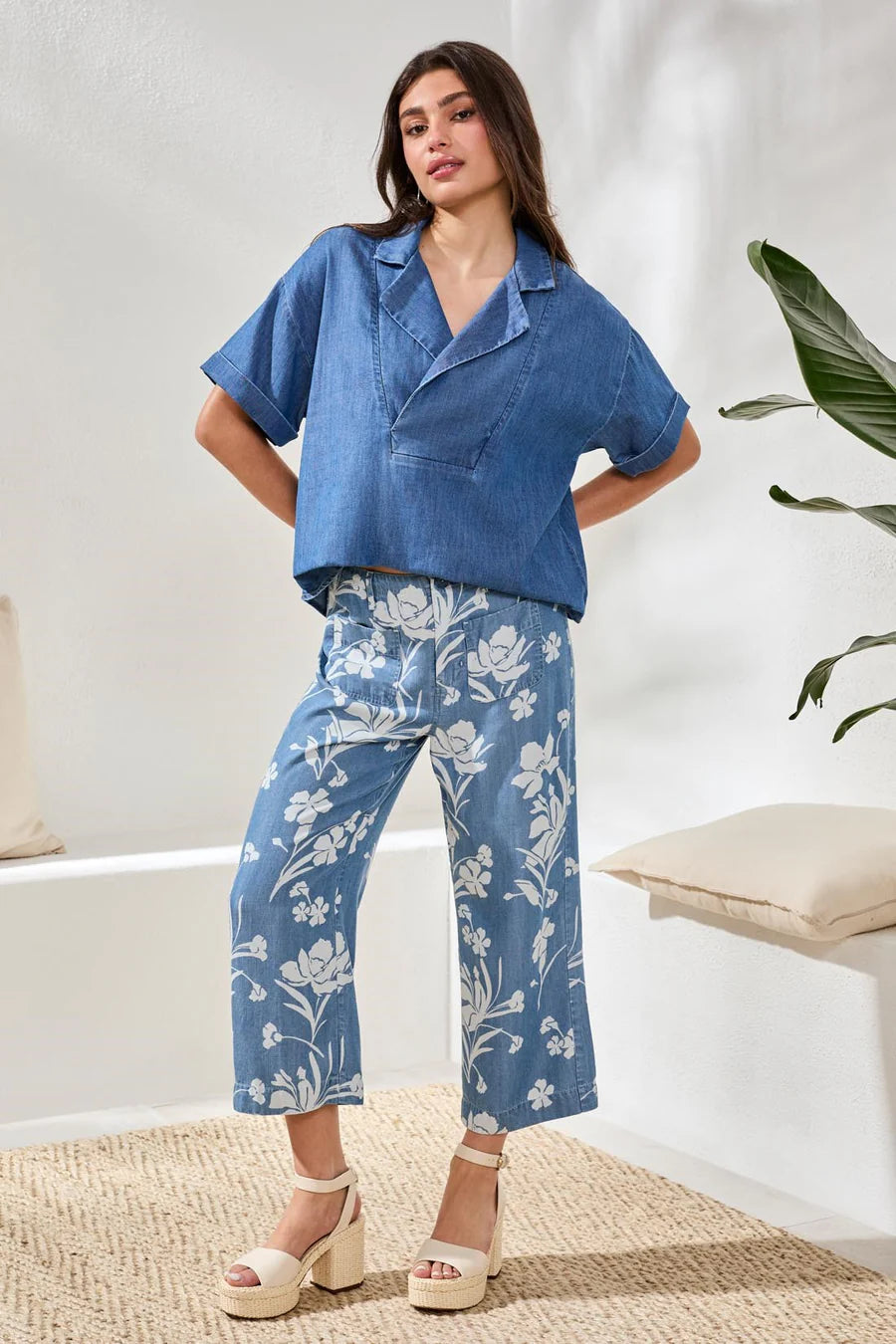 Flowy Popover Denim Short Sleeve Shirt