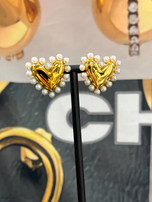 Pearl Heart Earrings | Gold