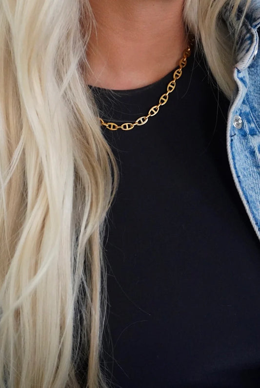 Mia Necklace | Gold