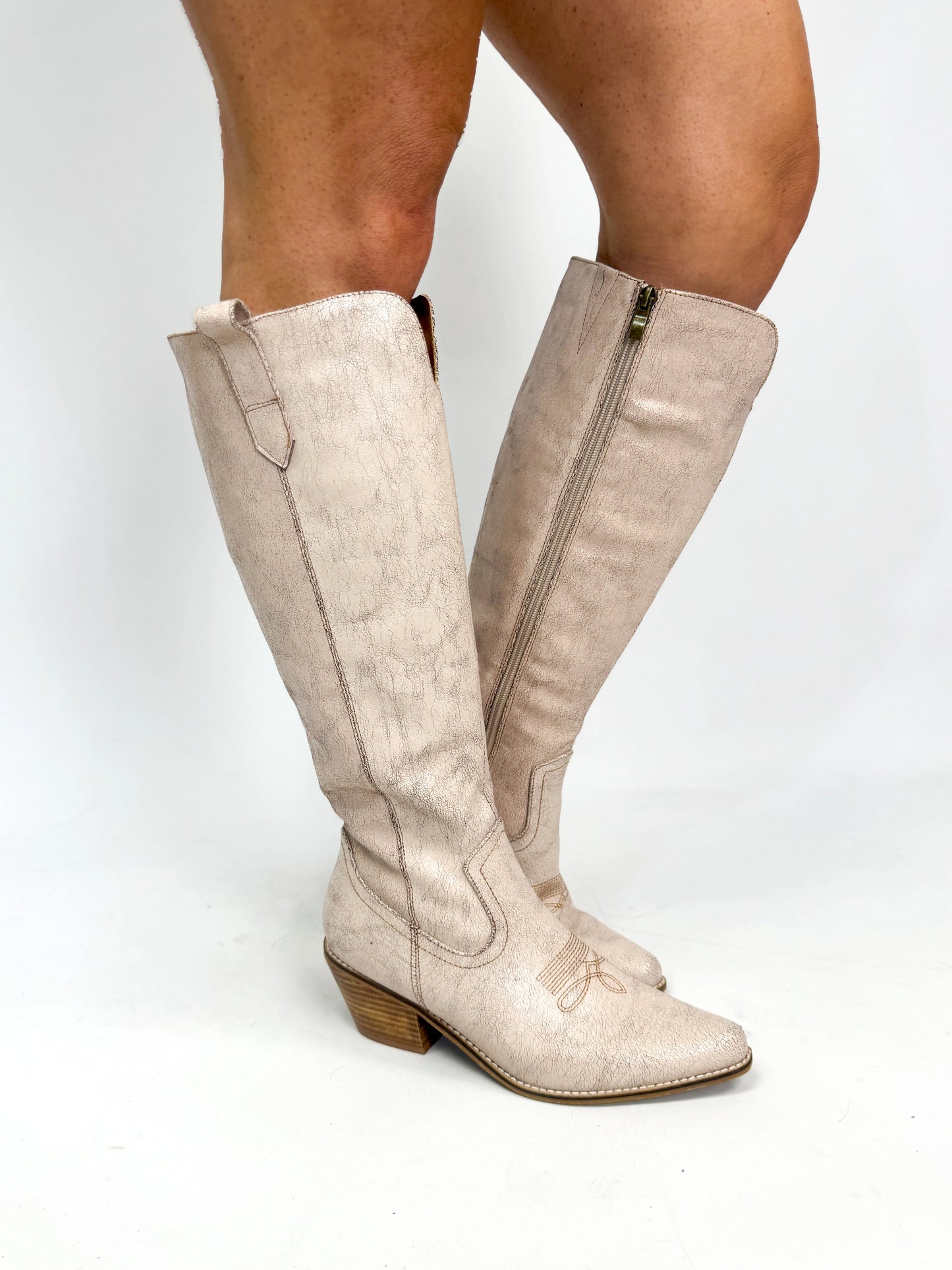 Hat's Off Boot | Corkys