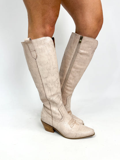 Hat's Off Boot | Corkys