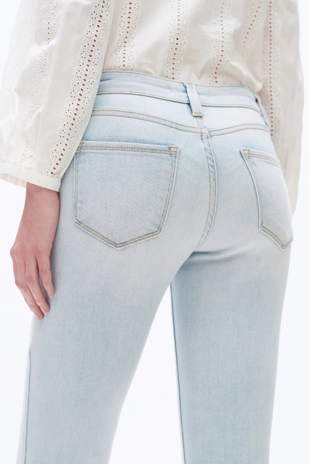 Mid Rise Straight Raw Edge Denim Jeans