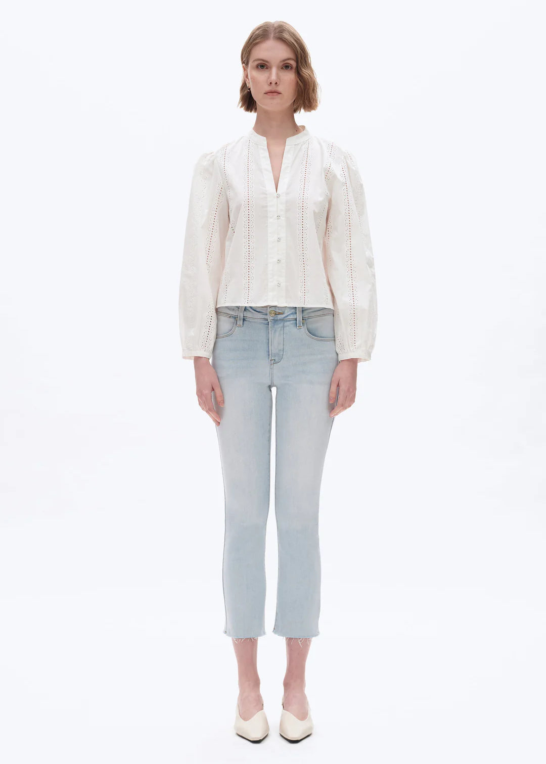 Mid Rise Straight Raw Edge Denim Jeans