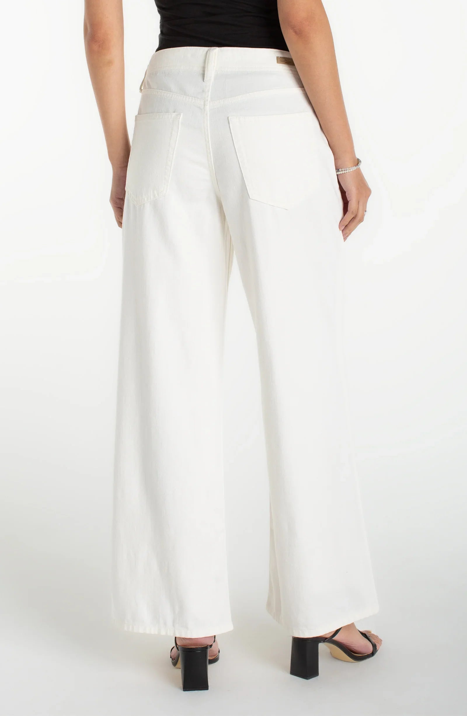 The Weekender Pants